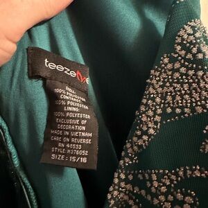 Prom, pageant, military ball dress